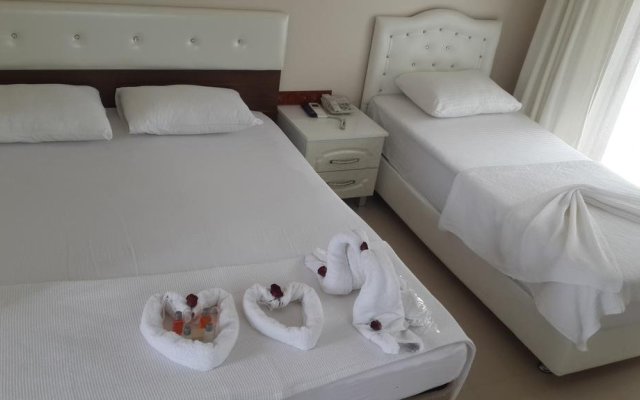 Cunda Demir Hotel