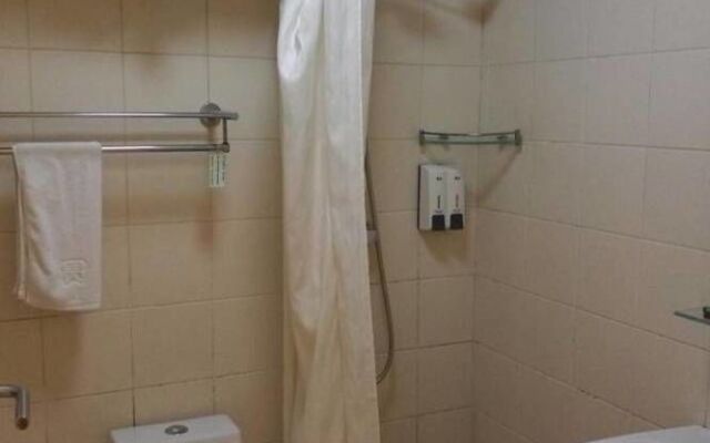 Guantong Modern Hotel