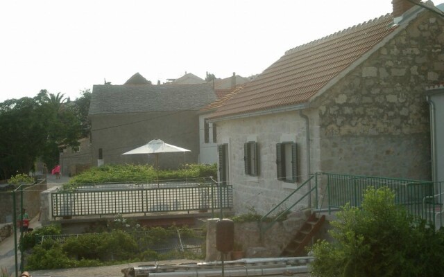 Apartments Cukarin