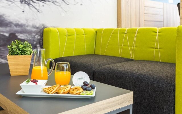 Hotel Compliment