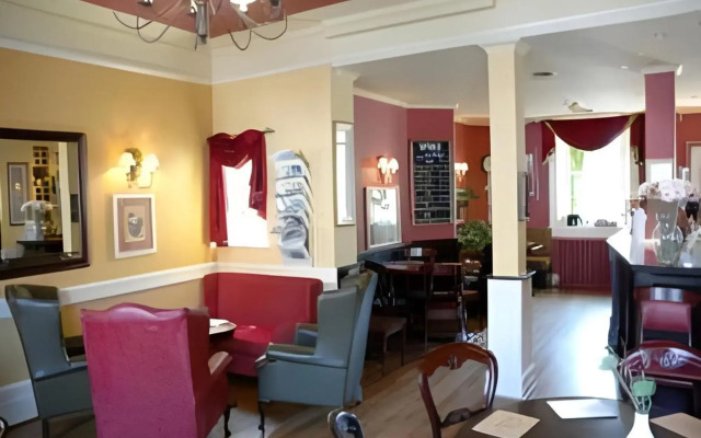 Kings Arms Hotel Westerham by Greene King Inns