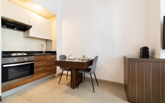 Maison Privee - Sparkle Tower 5