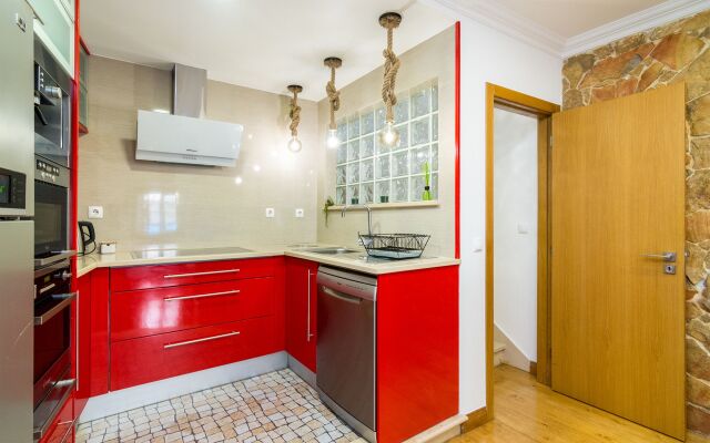 Alfama Deluxe Apartment
