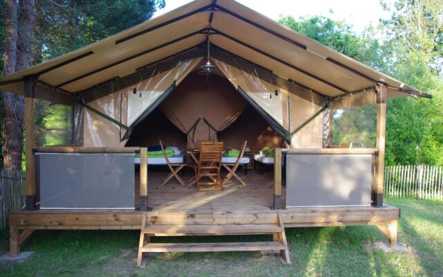 Camping Le Domaine Des Jonquilles