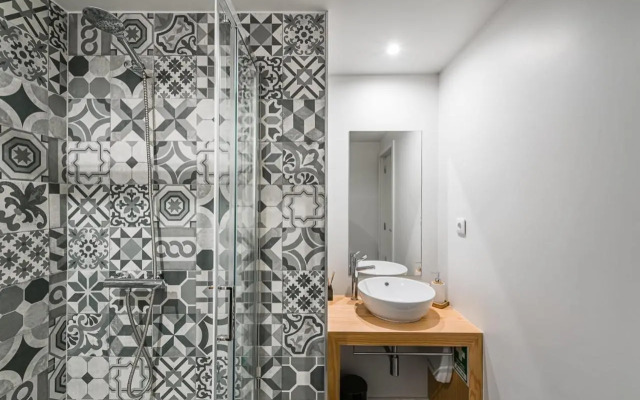 GuestReady - The Lucky One