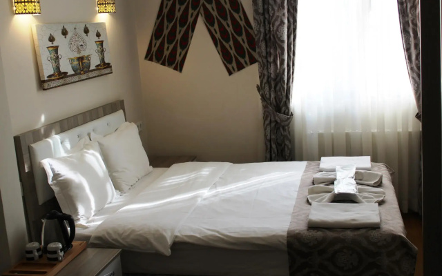 Ararat Hotel