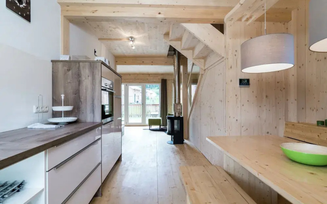 Exclusive Chalet With Whirlpool