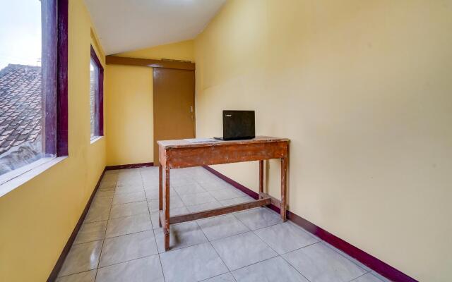 OYO Homes 90917 Eco Tourism Geopark Padalarang Homestay Syariah