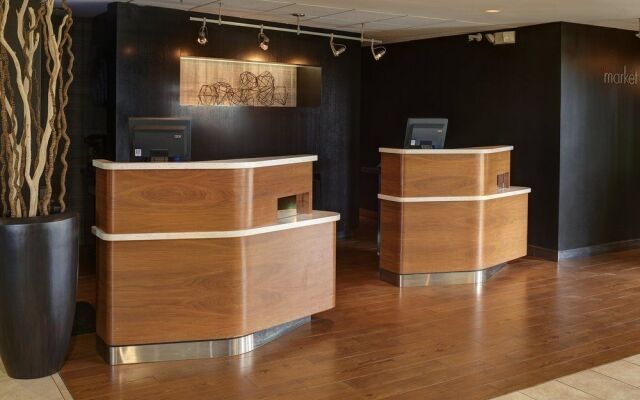 Courtyard Indianapolis Airport