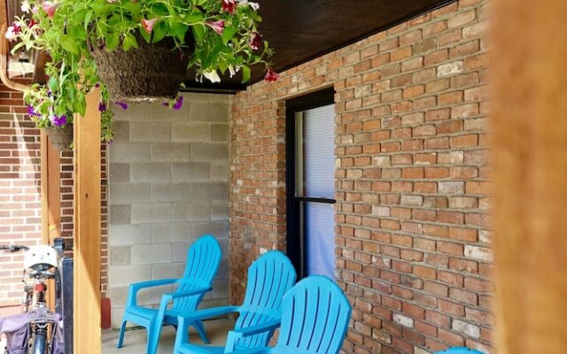 Pintler's Portal Hostel