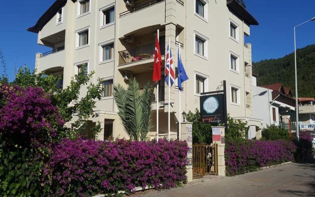 Ecem Hotel