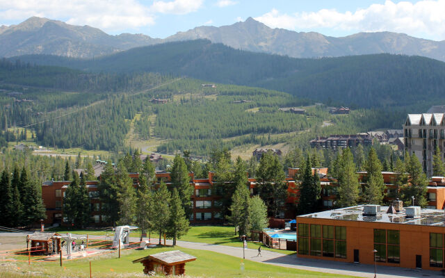 Huntley Lodge at Big Sky Resort