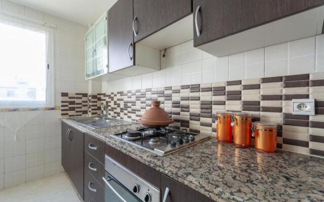 Superbe appartement avec piscine à Harhoura Témara