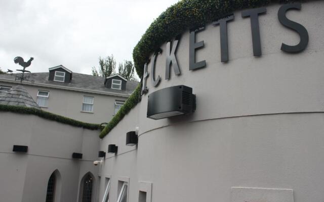 The Enniskillen Hotel and Motel