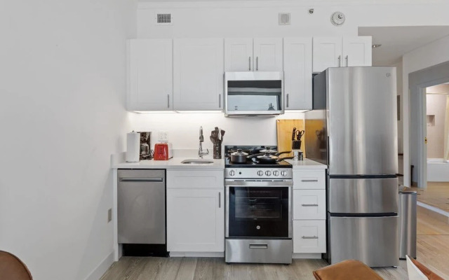 Boardwalk CozySuites Condo w/kitchen!