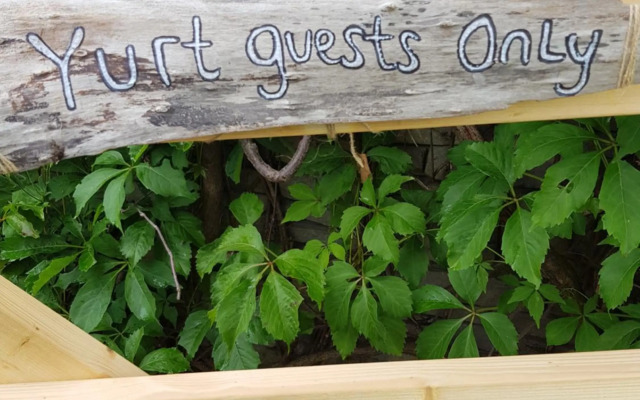 Luxurious underfloor heated Yurt with Hot tub