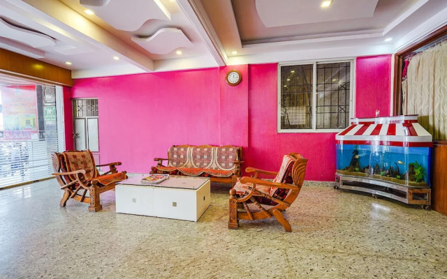 Bns Lodge By OYO Rooms