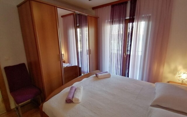 Ferienwohnung Rončević nur 50 m vom Meer