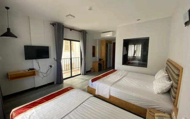 JJ City Centre Suites