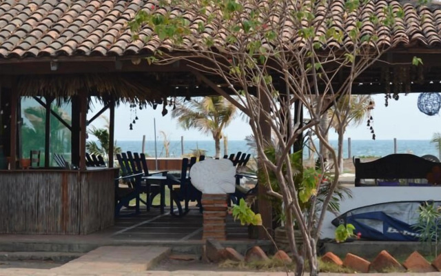 Somar Surf camp & Lodge