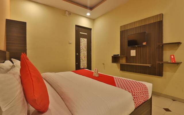 OYO 11867 Hotel Nilkanth Inn