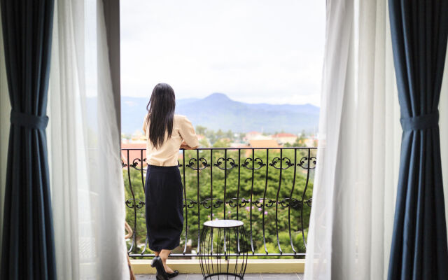 Boutique Kampot Hotel