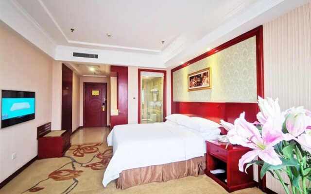 Vienna Hotel Chongqing Changshengqiao Subway Station Branch