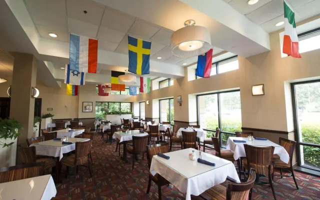 Crowne Plaza Philadelphia Bucks County