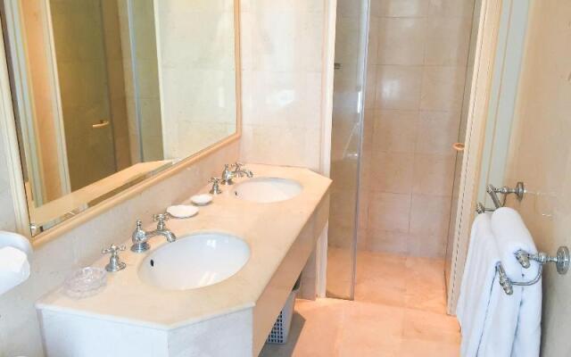 Great World Serviced Apartments