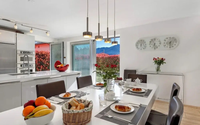 Villa Dolce Vita With Private Pool
