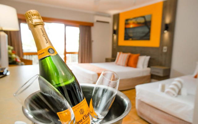 Turtle Cove Beach Resort - Adults Only