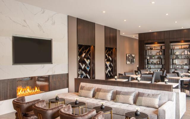 Holiday Inn Boston Logan Airport - Chelsea by IHG
