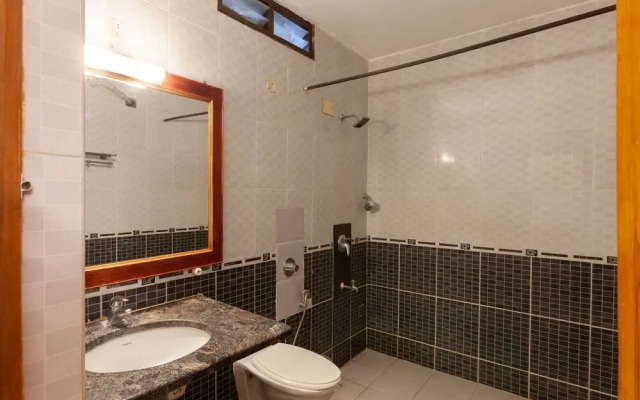 Capital O 40116 Sea Breeze Resort