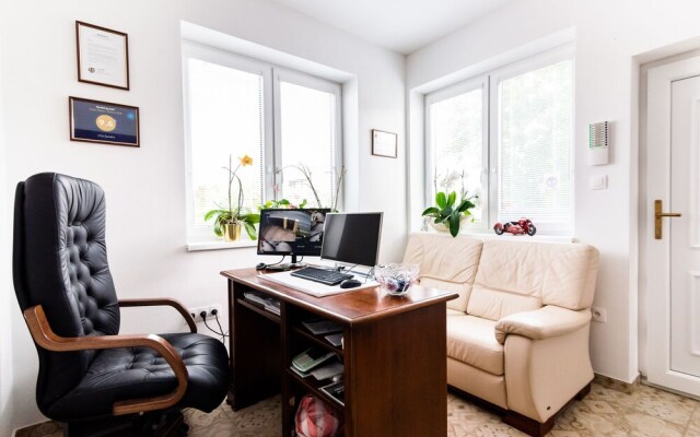 Apartmanovy dom Villa Ephélia