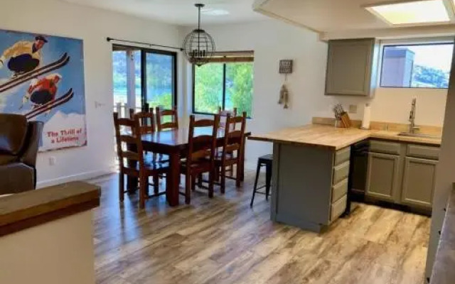 Edgewater #1 by Rainbow Ridge