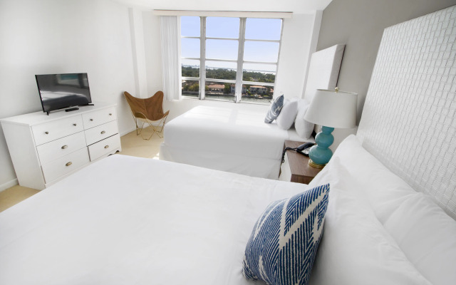 Seacoast Suites on Miami Beach