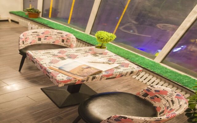 Simple Capsule Hostel Shenyang