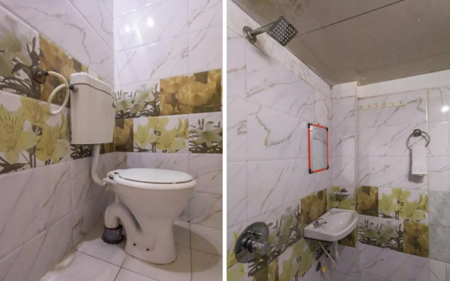 Oyo 28582 Sanjar Guest House