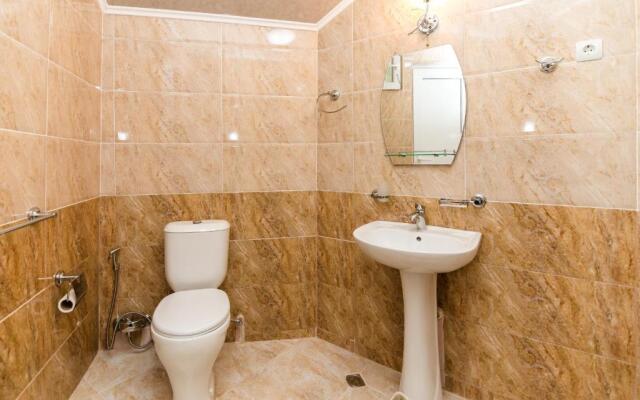 Apartment in Cozy Little Yard