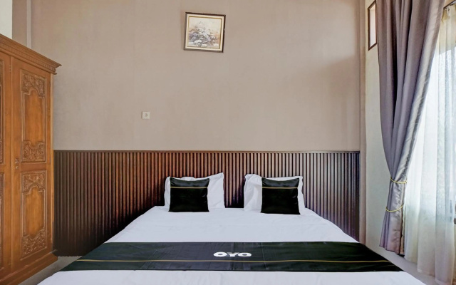 Hotel O Kuta Alam Near Masjid Oman Al-Makmur Formerly Daka Hotel – Guest Rooms – Banda Aceh