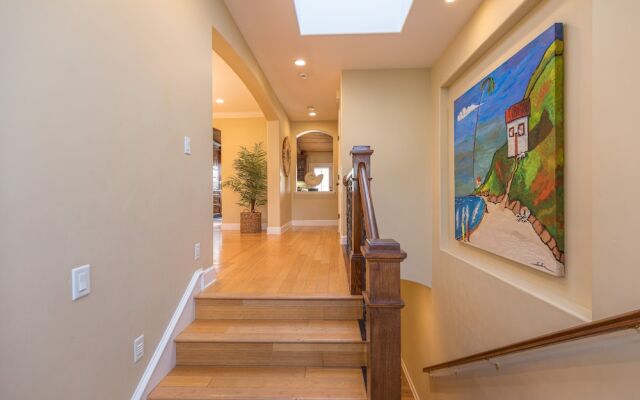 331ngran 4 Bedroom Home