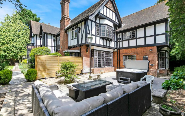 Tudor Grange