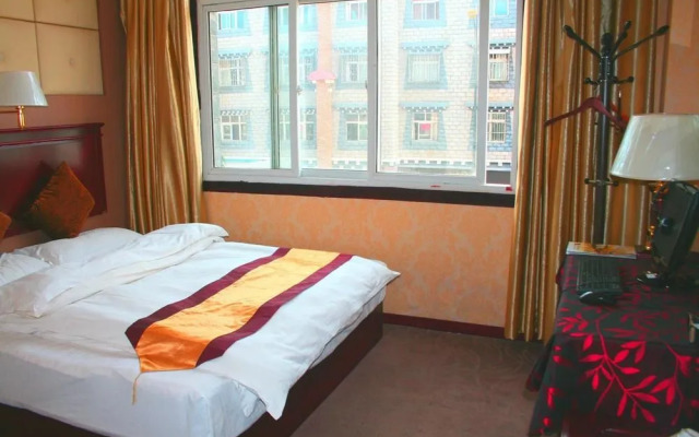 Qinxin Holiday Hotel - Shangri-la