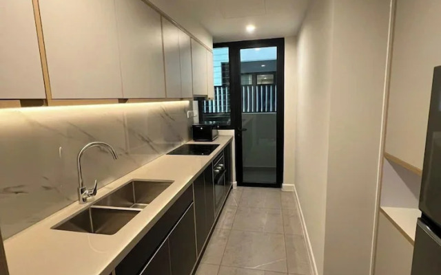 LuSSO Suites - D1mension & Zenity Tower