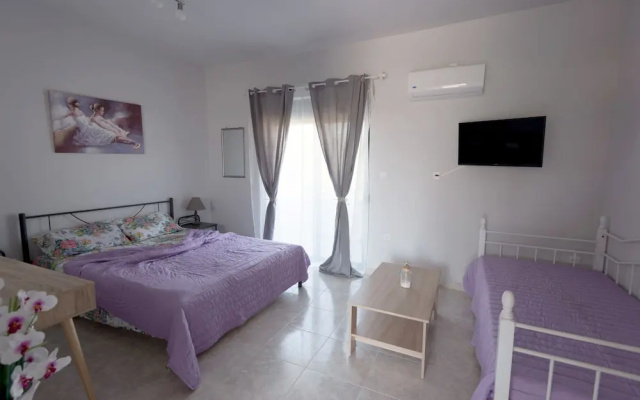 Paulsia Apartments