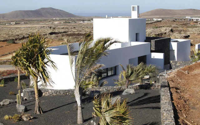 Sand Volcano Villa 1