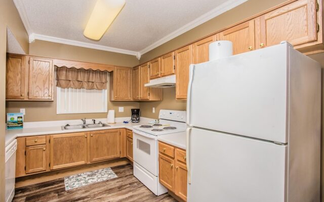 Whispering Pines 413hc