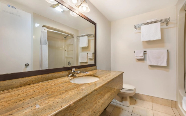 Best Western Smiths Falls Hotel