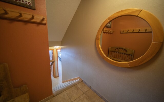 Lenawee 1738 by SummitCove Vacation Lodging