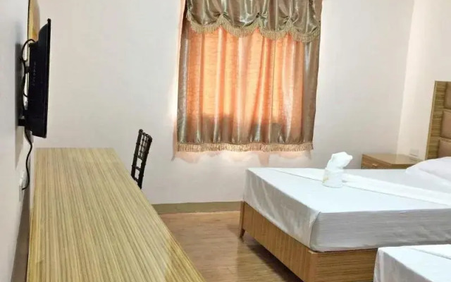 Meaco Royal Hotel - Lipa
